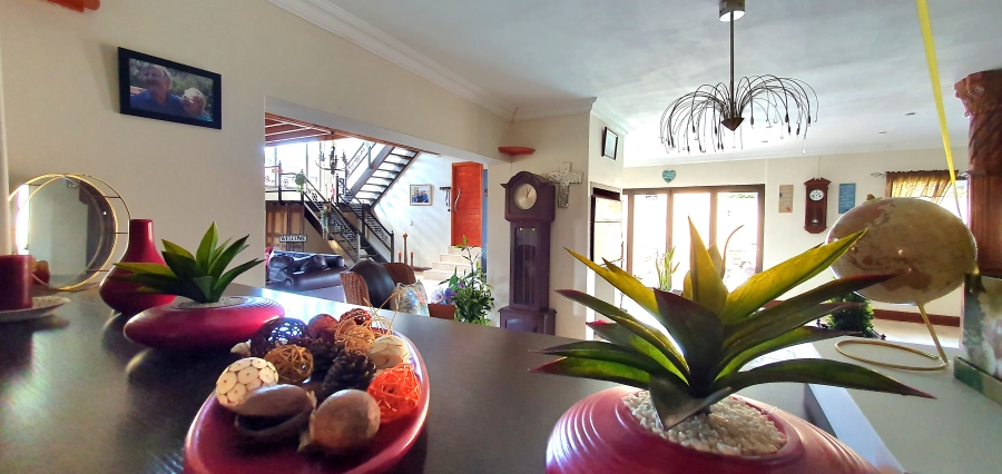 4 Bedroom Property for Sale in Strelitzia Park Eastern Cape